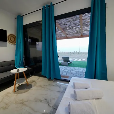 Almond Beachfront - Kalyves Halkidiki Apartamento Kalyves Polygyrou