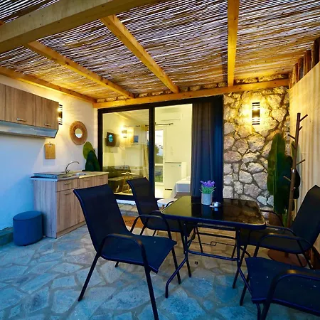 Apartmán Almond Beachfront - Kalyves Halkidiki *